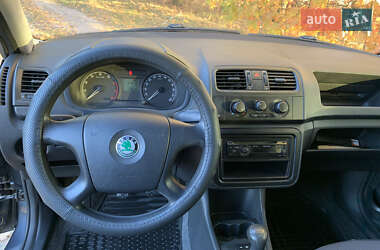 Хэтчбек Skoda Fabia 2008 в 