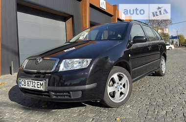 Универсал Skoda Fabia 2004 в Чернигове