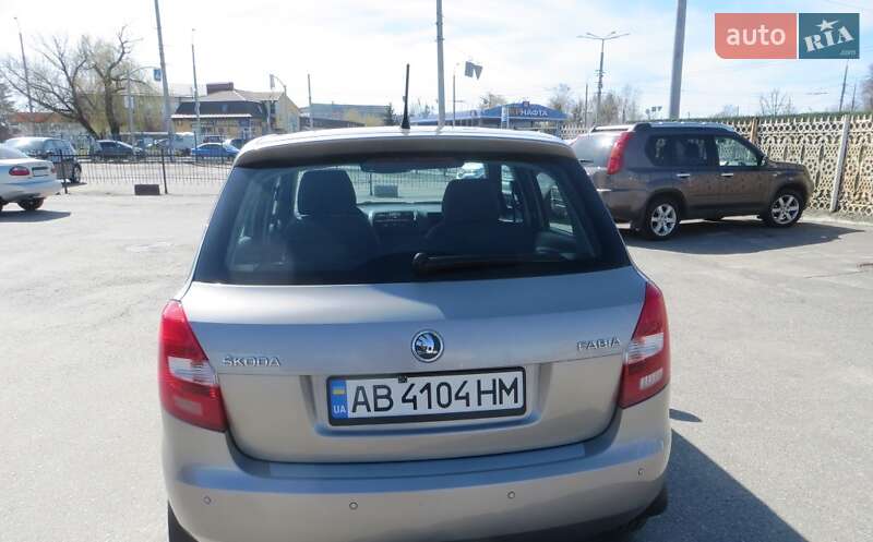 Хетчбек Skoda Fabia 2014 в Вінниці