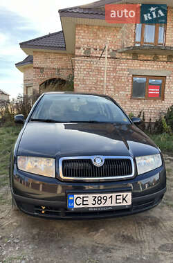 Хетчбек Skoda Fabia 2002 в Чернівцях