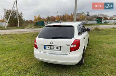 Универсал Skoda Fabia 2010 в Новой Ушице