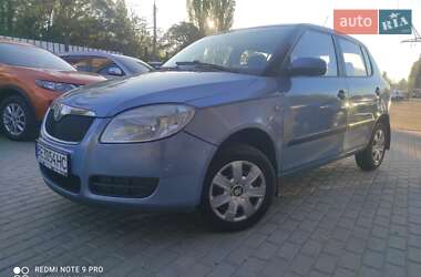 Хэтчбек Skoda Fabia 2008 в Николаеве