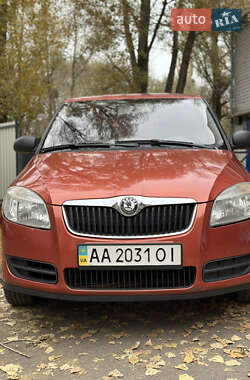 Хетчбек Skoda Fabia 2007 в Києві