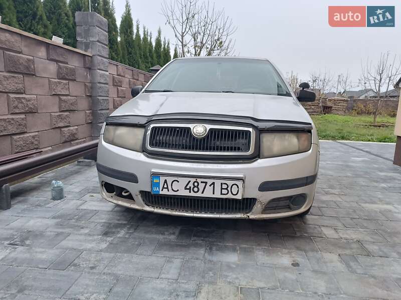 Хэтчбек Skoda Fabia 2005 в Лозовой