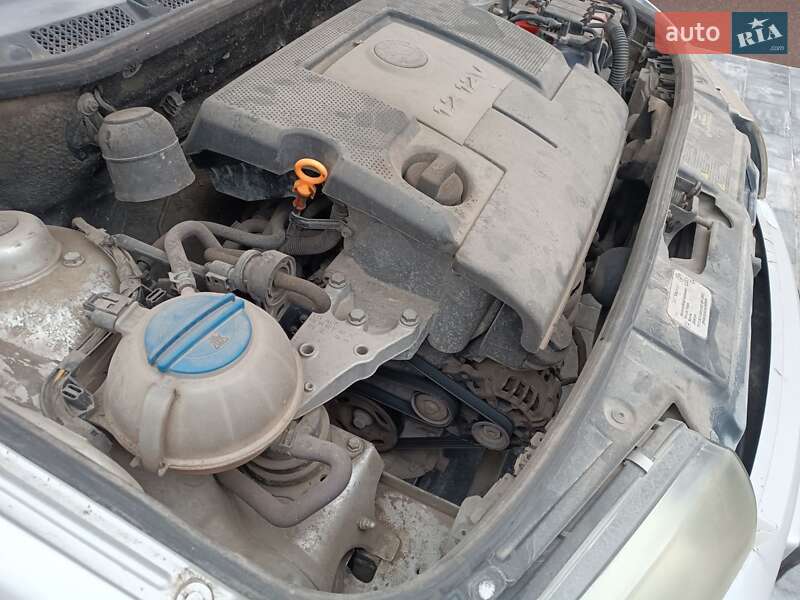 Хэтчбек Skoda Fabia 2005 в Лозовой