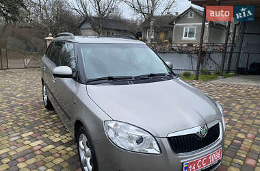 Универсал Skoda Fabia 2008 в Черновцах