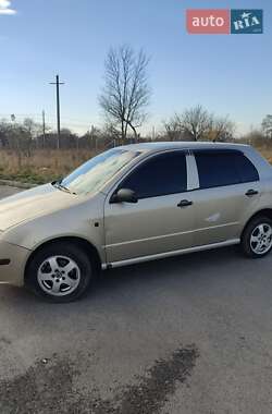 Хэтчбек Skoda Fabia 2004 в Бердичеве