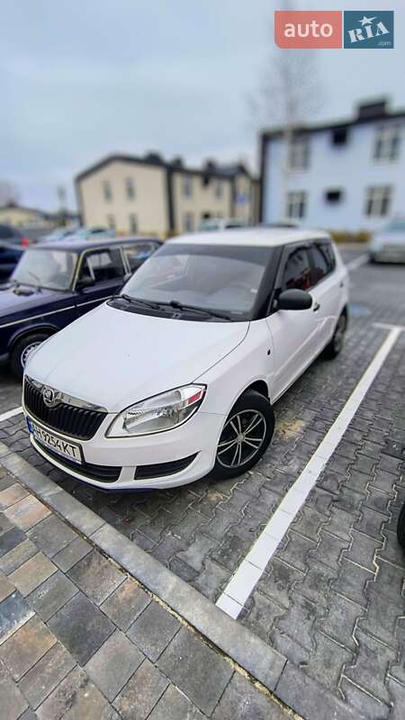 Хэтчбек Skoda Fabia 2013 в Киеве