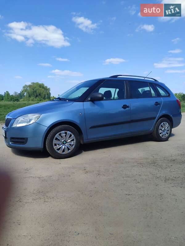 Универсал Skoda Fabia 2009 в Бердичеве