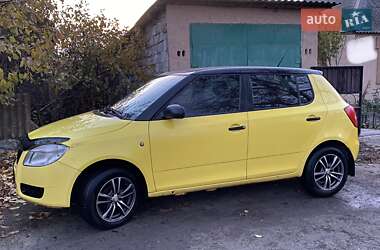 Хетчбек Skoda Fabia 2009 в Кривому Розі