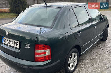 Седан Skoda Fabia 2005 в Львове