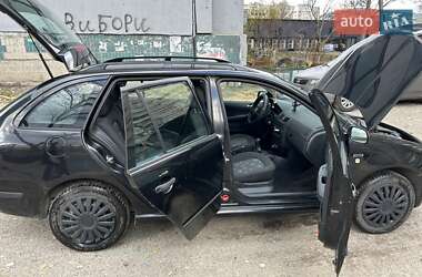Универсал Skoda Fabia 2003 в 