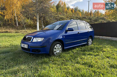 Универсал Skoda Fabia 2006 в Надворной