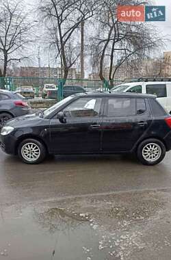 Хэтчбек Skoda Fabia 2007 в Львове