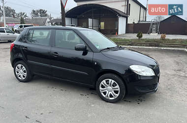 Хэтчбек Skoda Fabia 2011 в Ахтырке