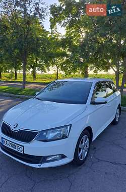 Універсал Skoda Fabia 2016 в Володимирі