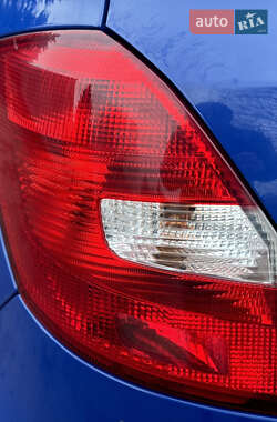 Хэтчбек Skoda Fabia 2009 в 