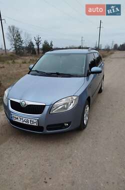 Универсал Skoda Fabia 2008 в Ахтырке