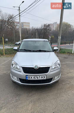 Універсал Skoda Fabia 2011 в Хмельницькому