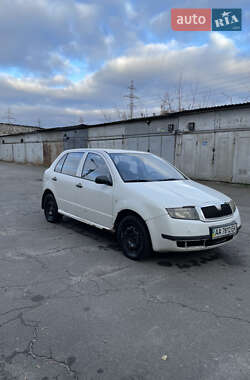 Хэтчбек Skoda Fabia 2004 в Киеве