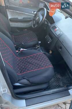 Универсал Skoda Fabia 2003 в 