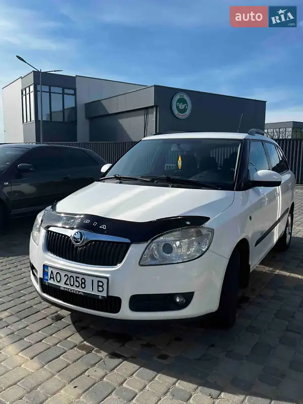 Универсал Skoda Fabia 2009 в 