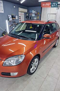 Універсал Skoda Fabia 2009 в Львові