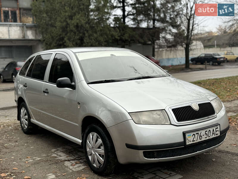 Универсал Skoda Fabia 2001 в Днепре