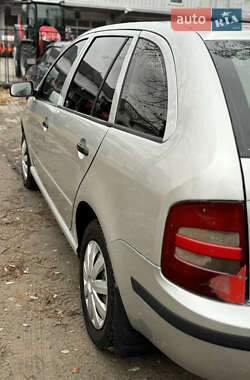 Универсал Skoda Fabia 2001 в 