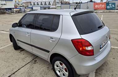 Хэтчбек Skoda Fabia 2008 в Южноукраинске