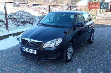 Хэтчбек Skoda Fabia 2011 в Львове