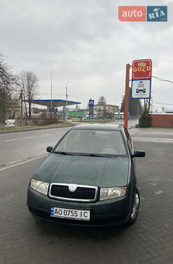 Седан Skoda Fabia 2002 в Хусте