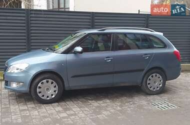 Универсал Skoda Fabia 2010 в 