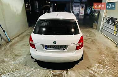 Хэтчбек Skoda Fabia 2011 в Киеве