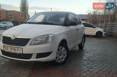 Хетчбек Skoda Fabia 2014 в Києві