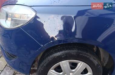 Хэтчбек Skoda Fabia 2012 в 