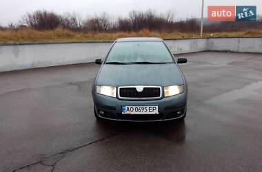 Седан Skoda Fabia 2005 в Ужгороді