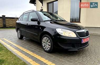 Універсал Skoda Fabia 2012 в Луцьку