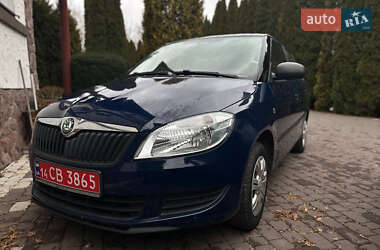 Хетчбек Skoda Fabia 2012 в Городку