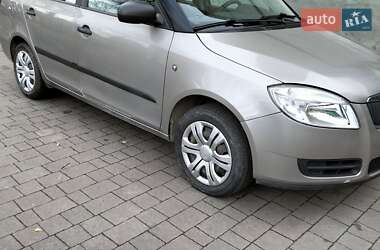 Универсал Skoda Fabia 2010 в 