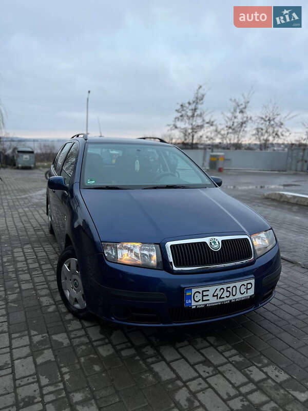 Універсал Skoda Fabia 2006 в Чернівцях