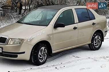 Седан Skoda Fabia 2004 в Ізяславі