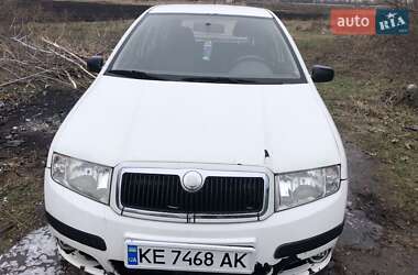 Универсал Skoda Fabia 2005 в Днепре