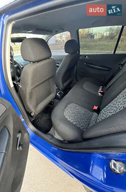 Хэтчбек Skoda Fabia 2006 в Житомире