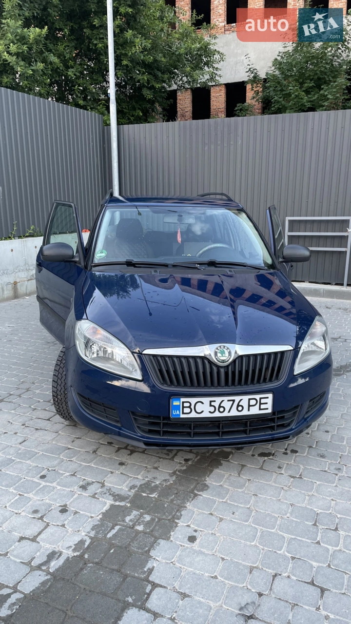 2010 Skoda Fabia - мініатюра 21