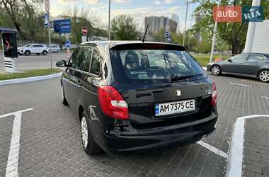 Универсал Skoda Fabia 2010 в 
