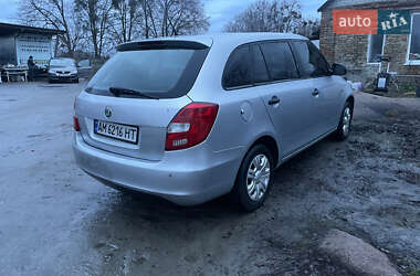 Універсал Skoda Fabia 2011 в Звягелі