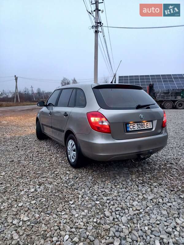 Универсал Skoda Fabia 2008 в Черновцах