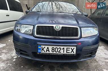 Хэтчбек Skoda Fabia 2006 в Киеве