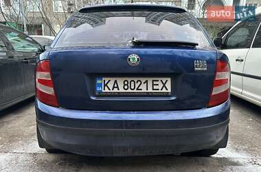 Хэтчбек Skoda Fabia 2006 в Киеве